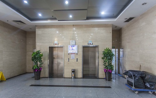 青云当代大厦电梯厅